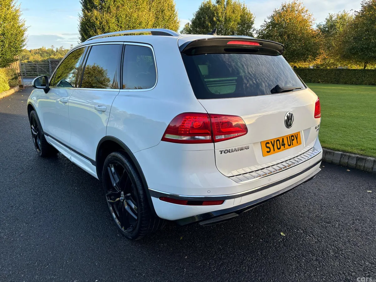 Volkswagen Touareg SUV, Diesel, 2015, White