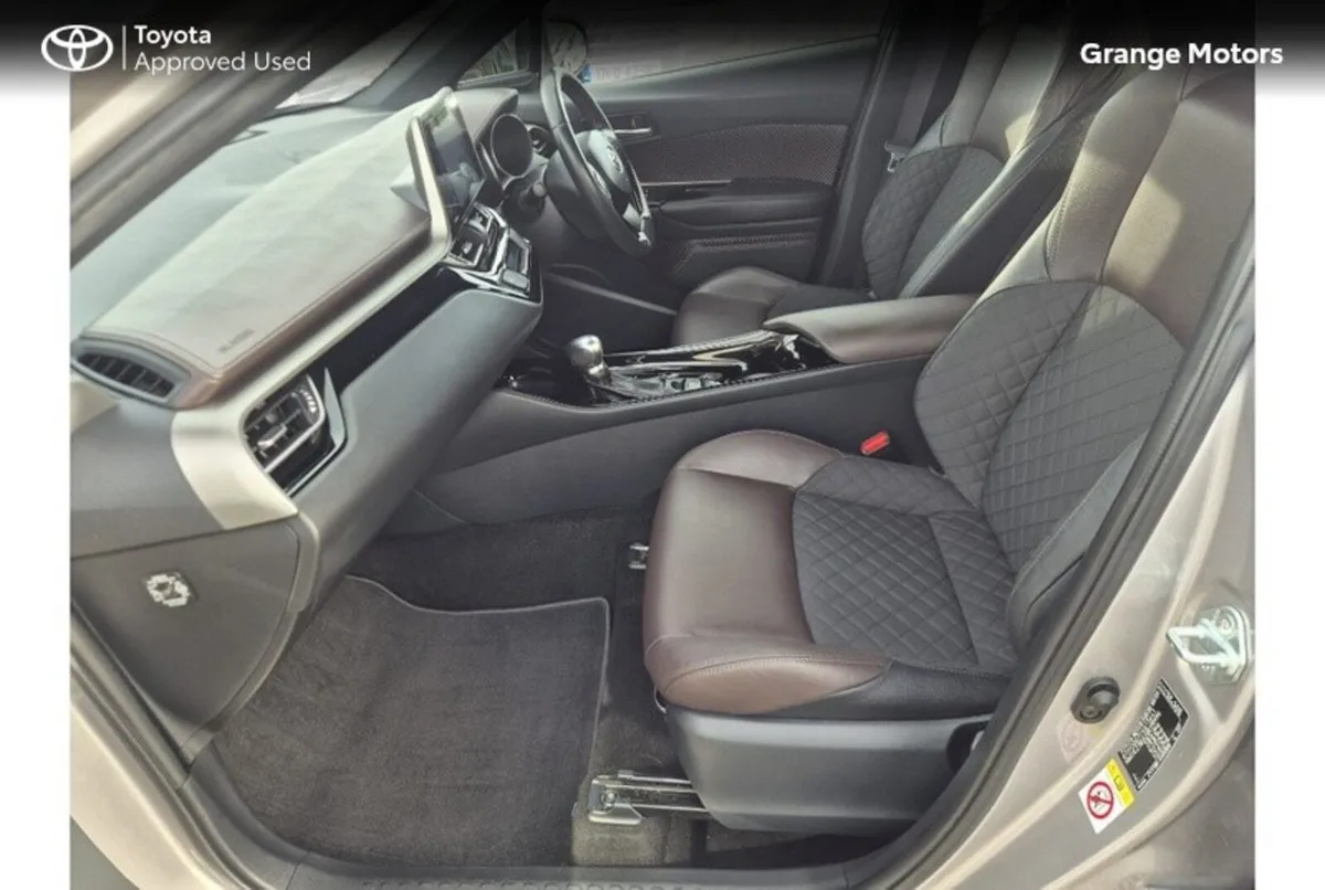 Toyota C-HR SUV, Petrol Hybrid, 2018, Grey