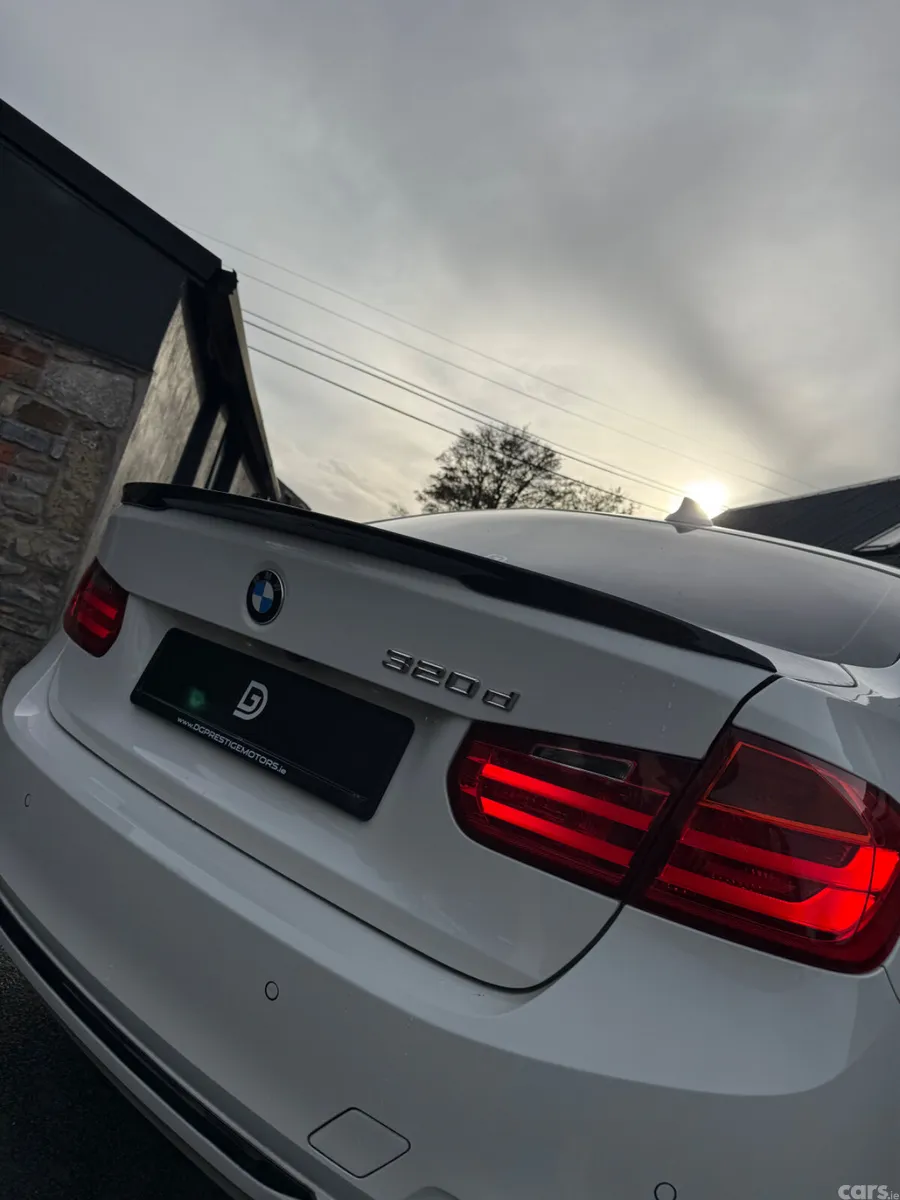 BMW 3-Series Saloon, Diesel, 2013, White