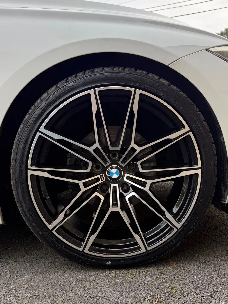 BMW 3-Series Saloon, Diesel, 2013, White