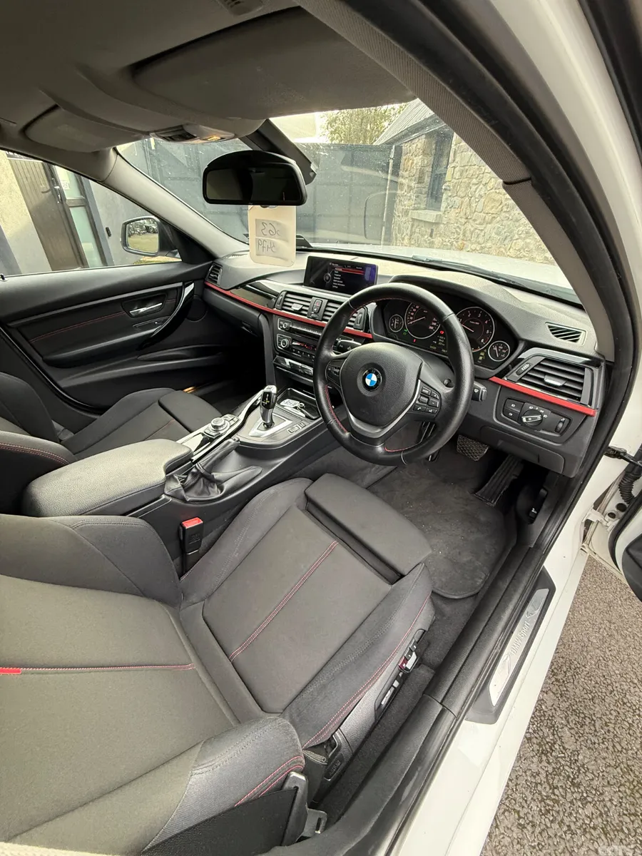 BMW 3-Series Saloon, Diesel, 2013, White
