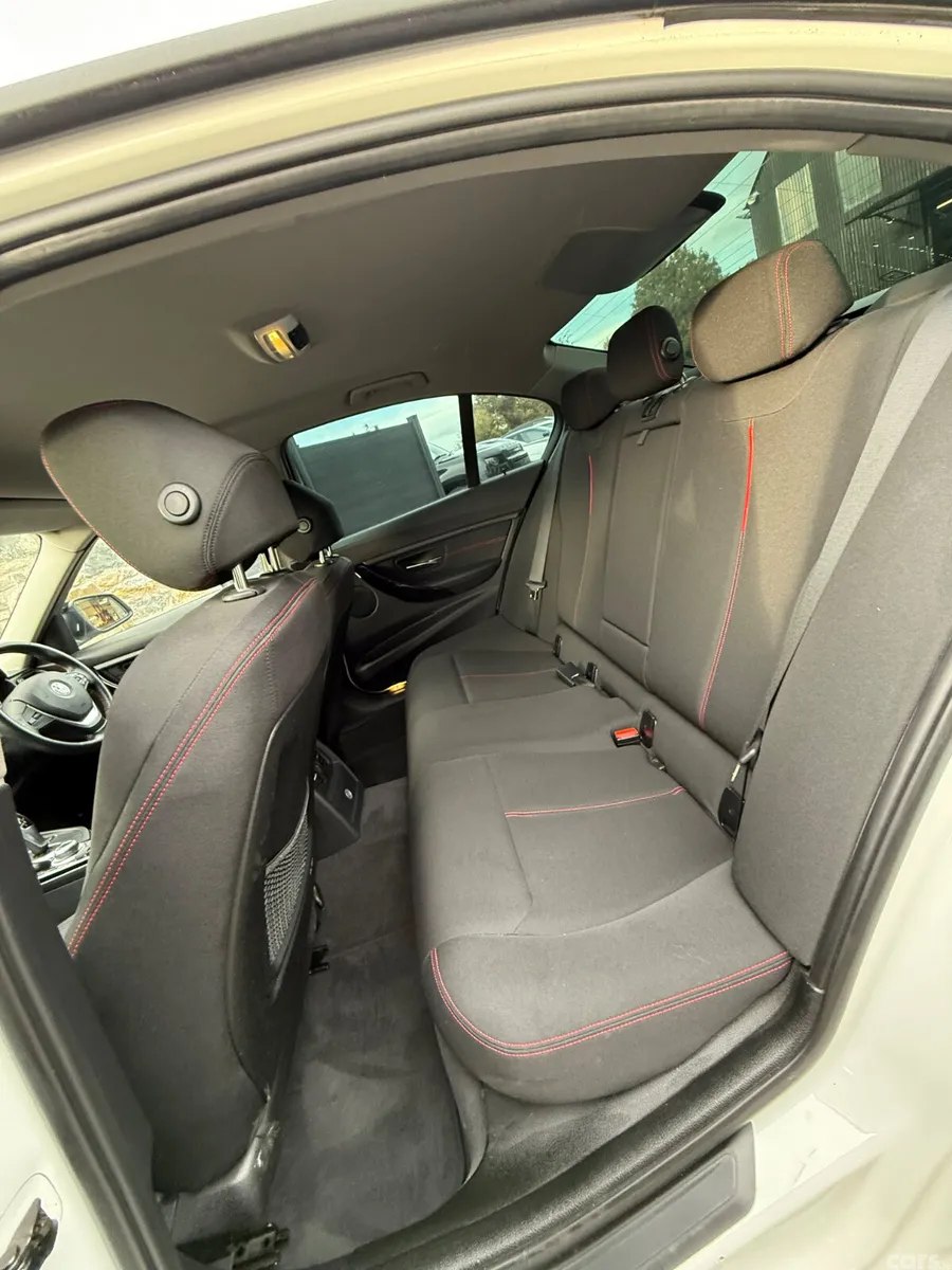 BMW 3-Series Saloon, Diesel, 2013, White