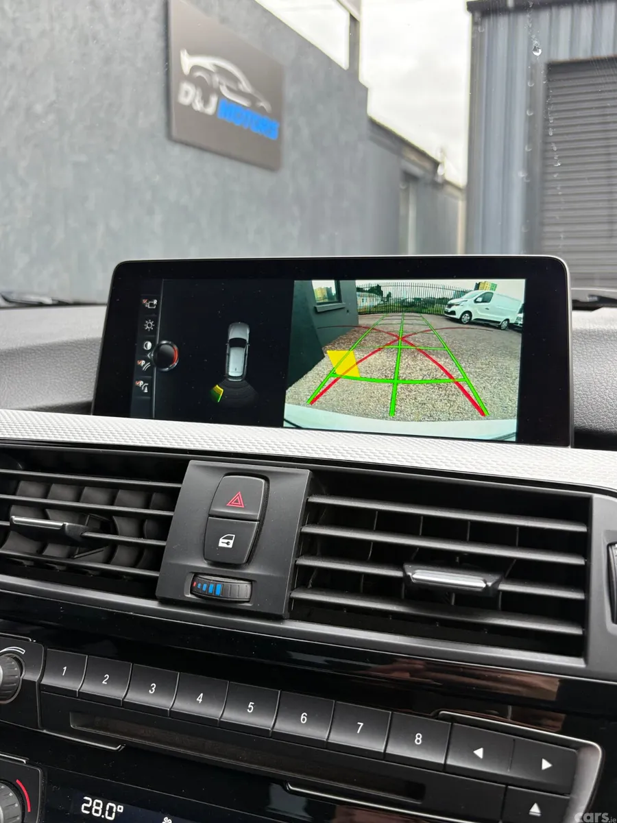BMW 3-Series Estate, Petrol, 2017, White