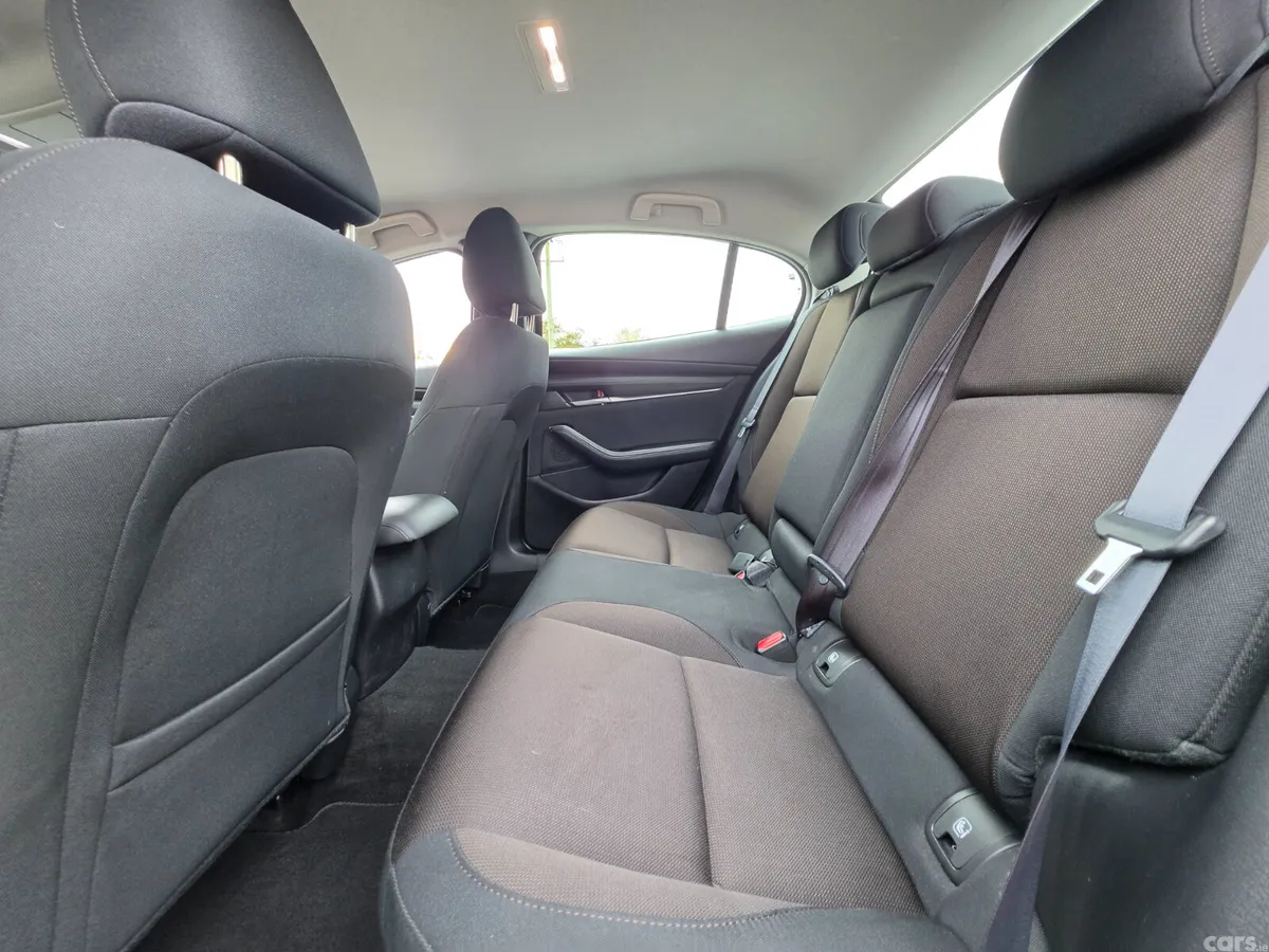 Mazda Mazda3 Saloon, Diesel, 2019, Blue