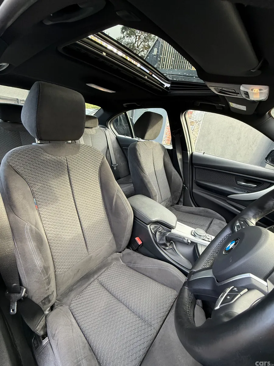 BMW 3-Series Saloon, Diesel, 2015, Black