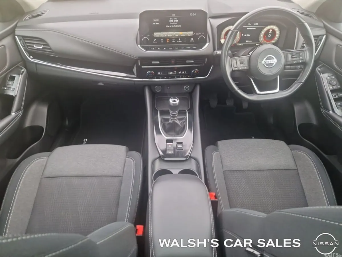 Nissan Qashqai SUV, Petrol, 2022, Red