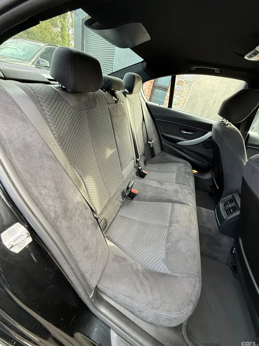 BMW 3-Series Saloon, Diesel, 2015, Black