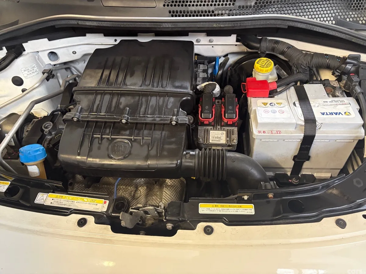 Fiat 500C Hatchback, Petrol, 2014, White