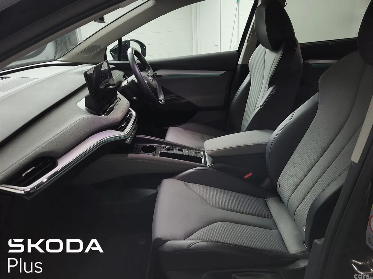 Skoda Enyaq Hatchback, Electric, 2023, Black