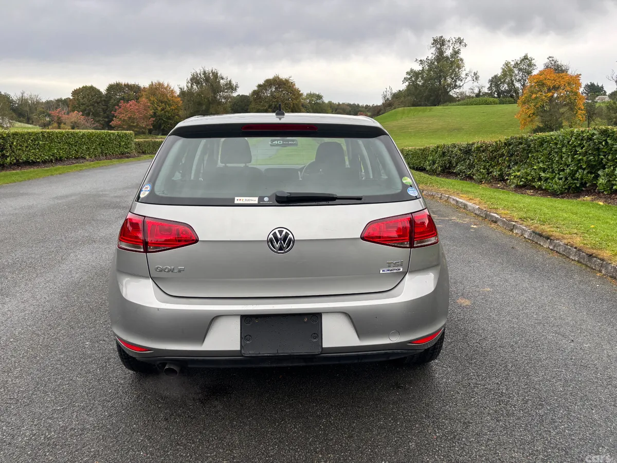 Volkswagen Golf Hatchback, Petrol, 2015, Silver