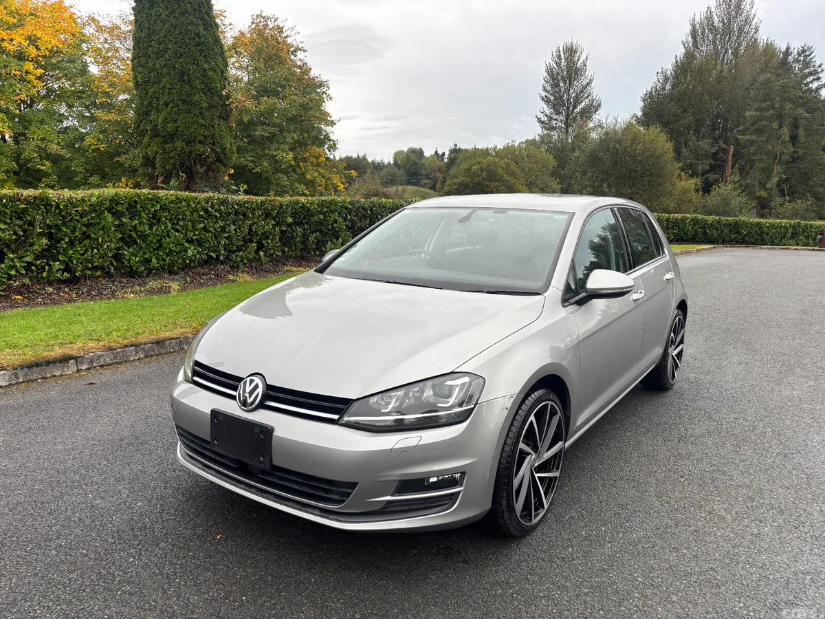 Volkswagen Golf Hatchback, Petrol, 2015, Silver