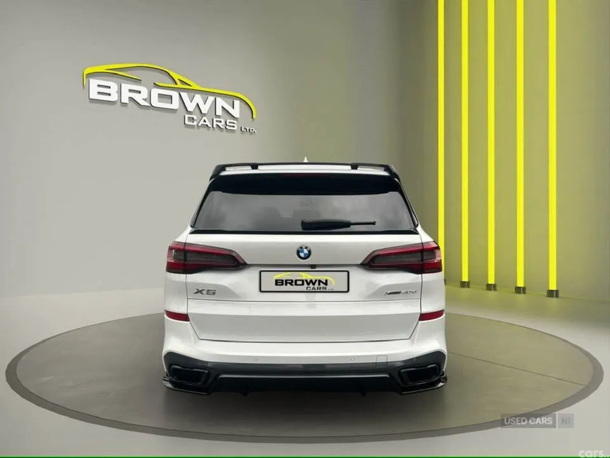 BMW X5 SUV, Diesel Hybrid, 2021, White