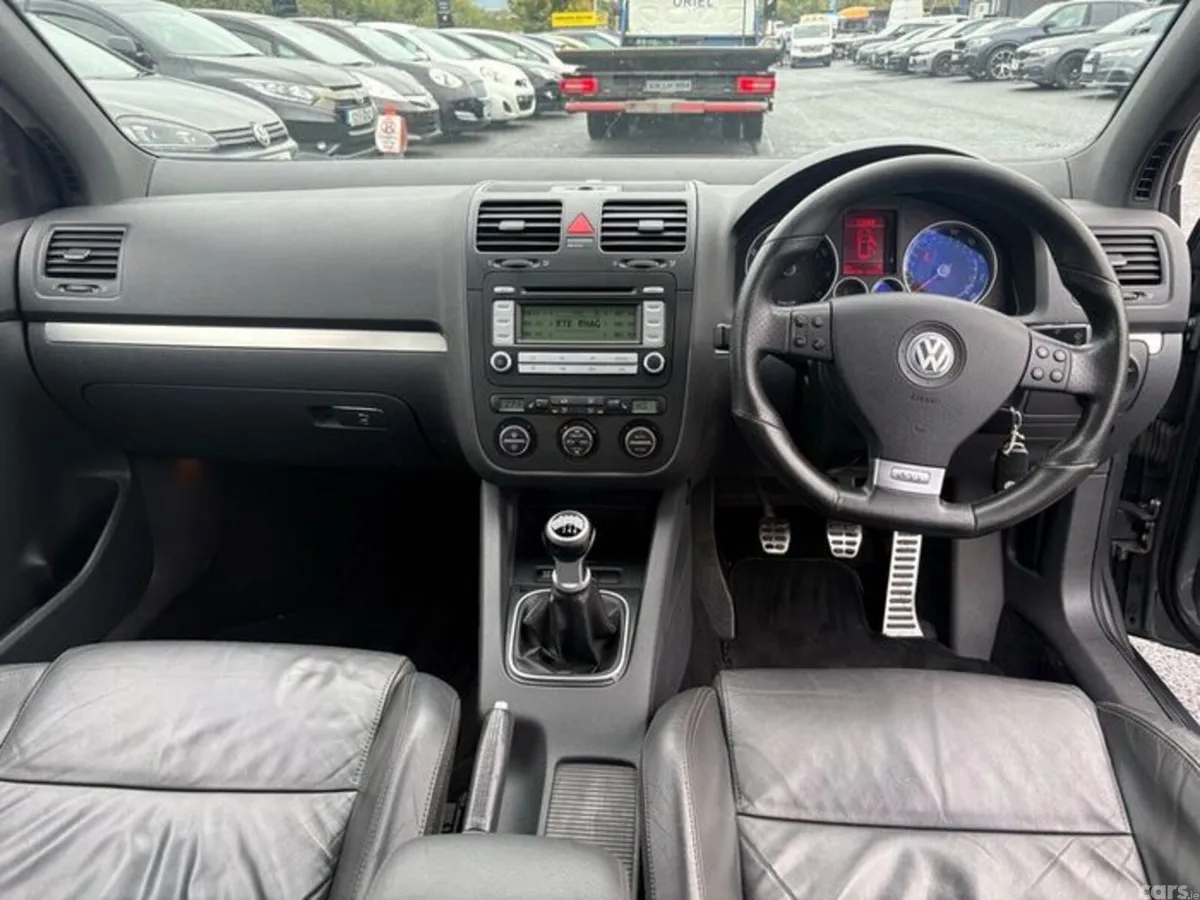 Volkswagen Golf Hatchback, Petrol, 2007, Grey