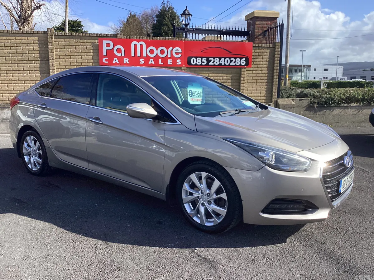 Hyundai i40 Saloon, Diesel, 2016, Beige