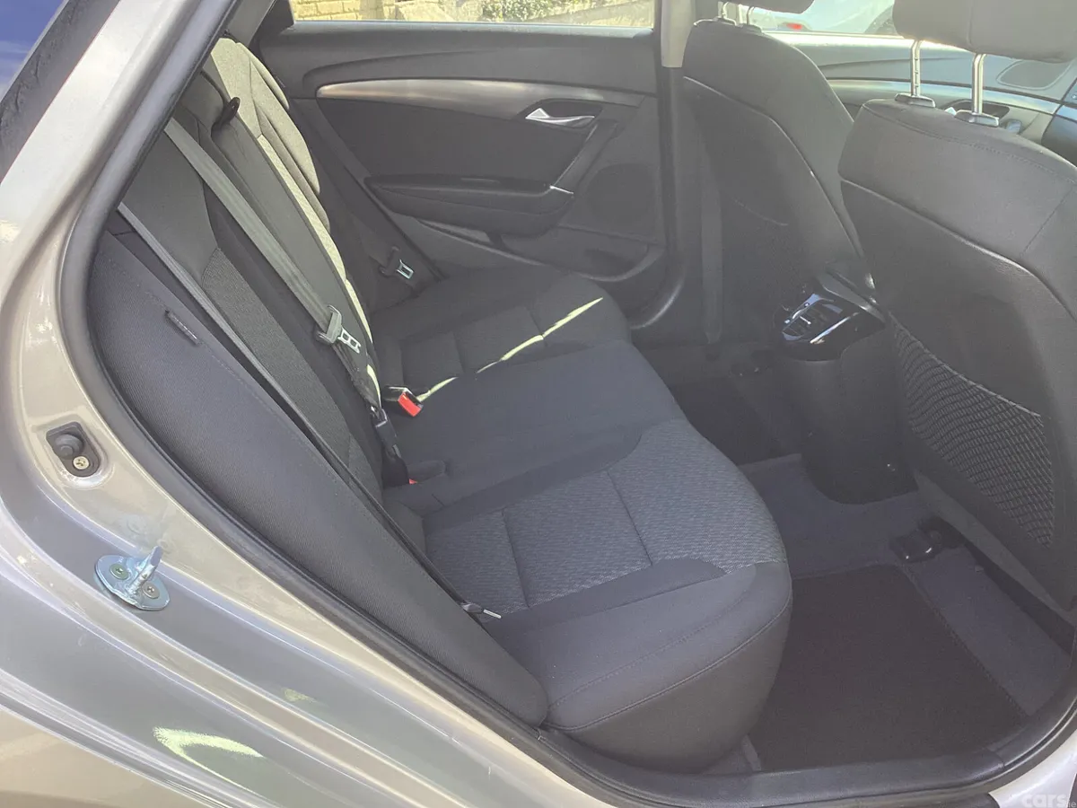 Hyundai i40 Saloon, Diesel, 2016, Beige