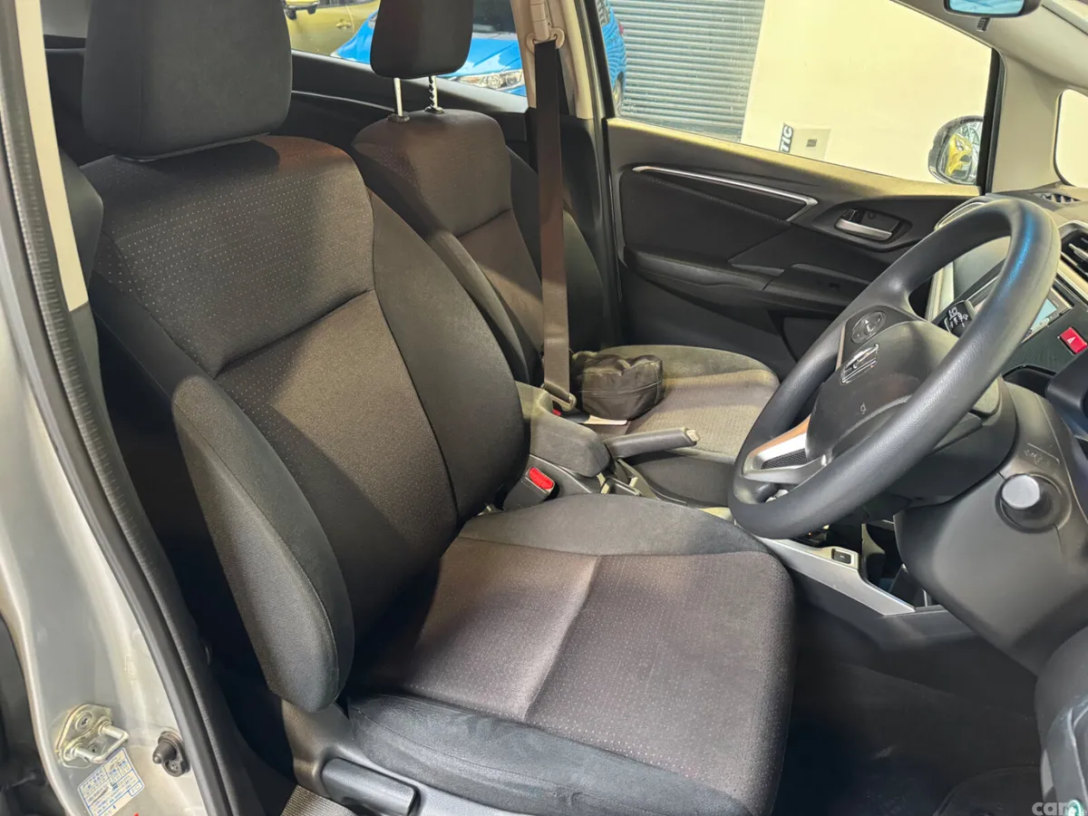 Honda Fit Hatchback, Petrol Hybrid, 2015, Silver