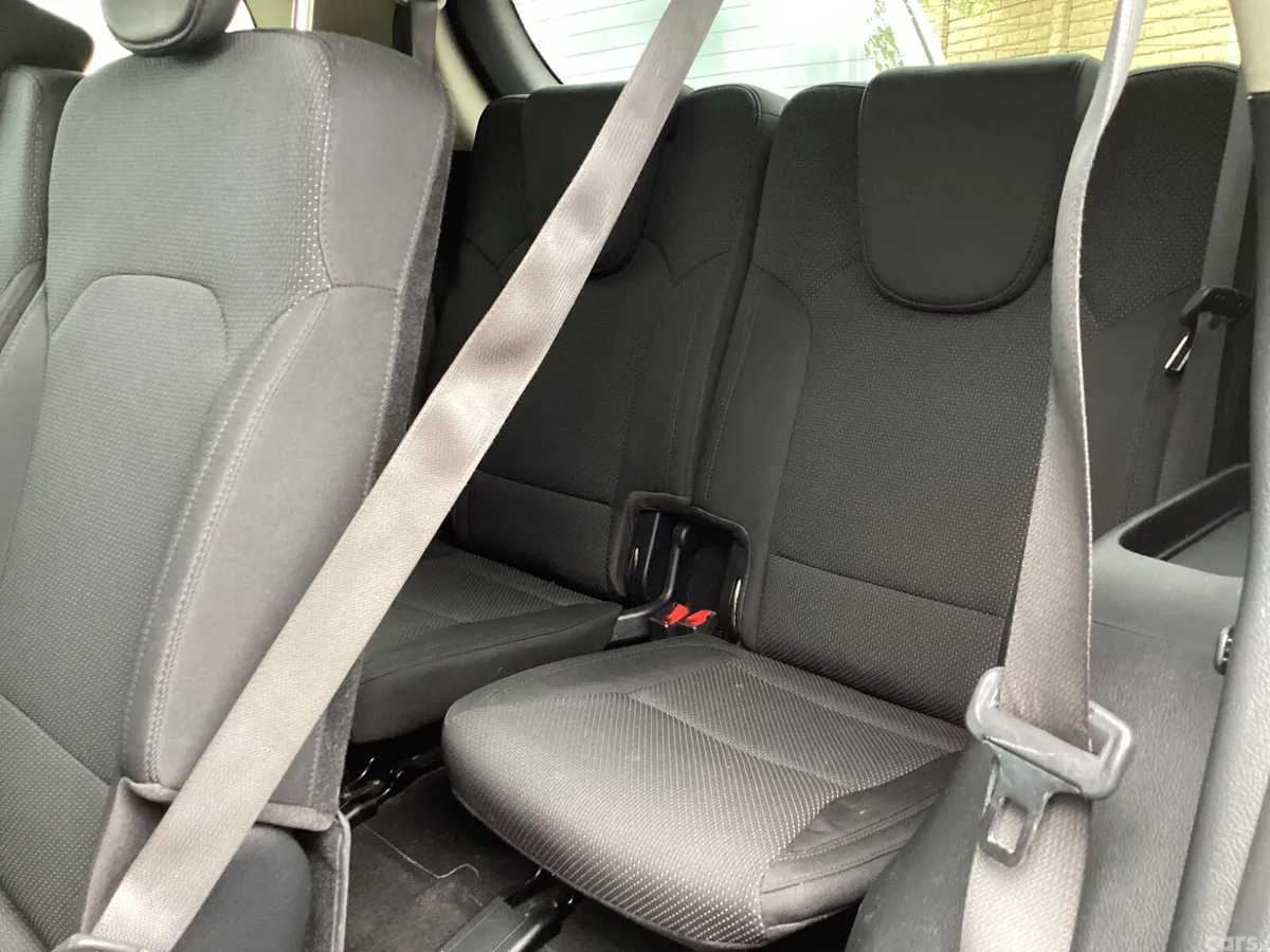 Kia Carens MPV, Diesel, 2015, Silver