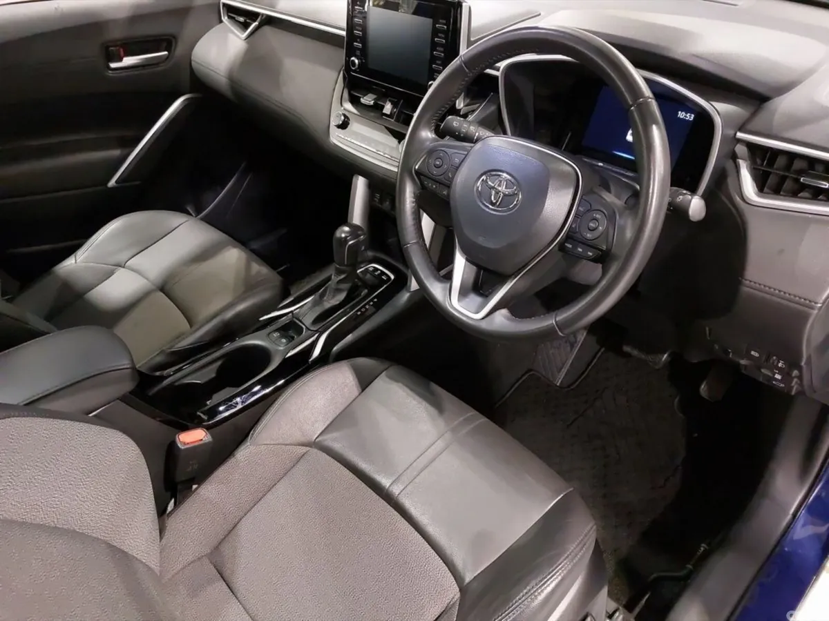 Toyota Corolla Cross SUV, Petrol Hybrid, 2022, Blue
