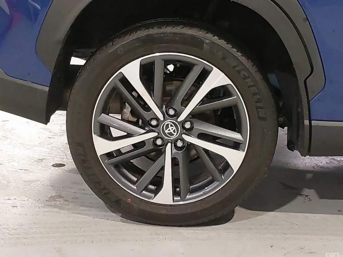 Toyota Corolla Cross SUV, Petrol Hybrid, 2022, Blue