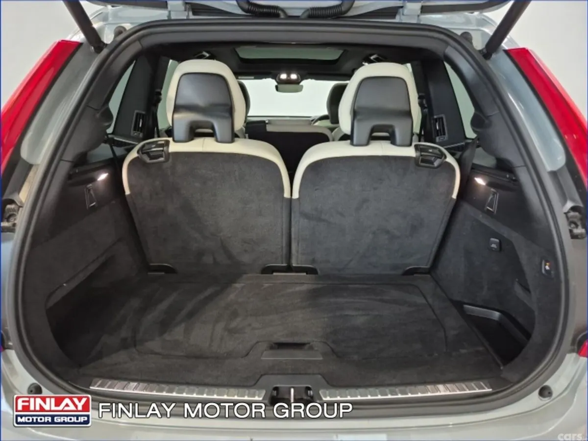 Volvo XC90 SUV, Petrol Plug-in Hybrid, 2024, Grey