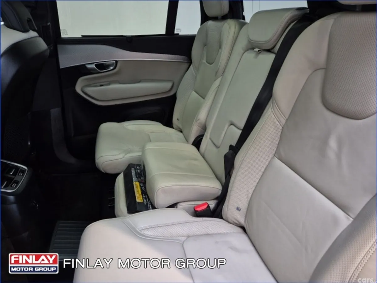 Volvo XC90 SUV, Petrol Plug-in Hybrid, 2024, Grey