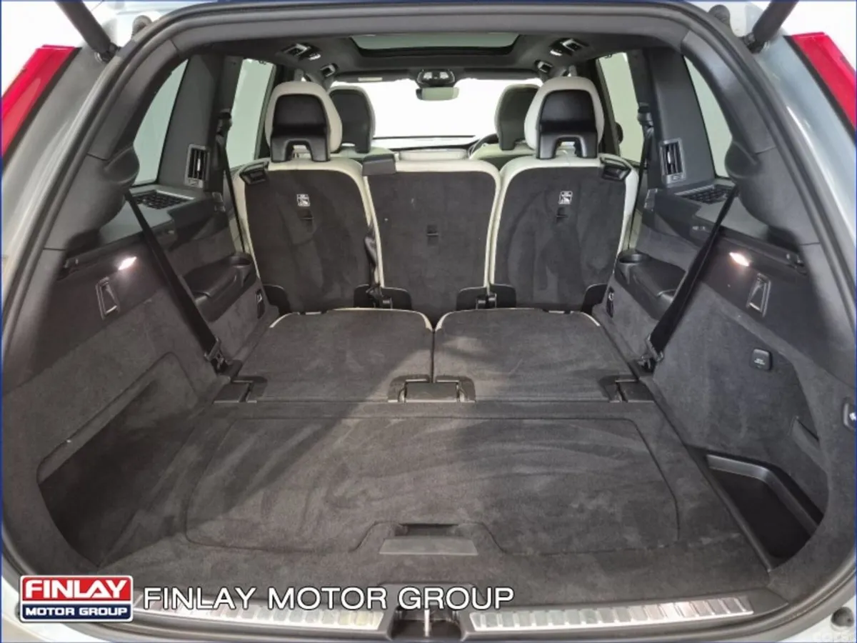 Volvo XC90 SUV, Petrol Plug-in Hybrid, 2024, Grey