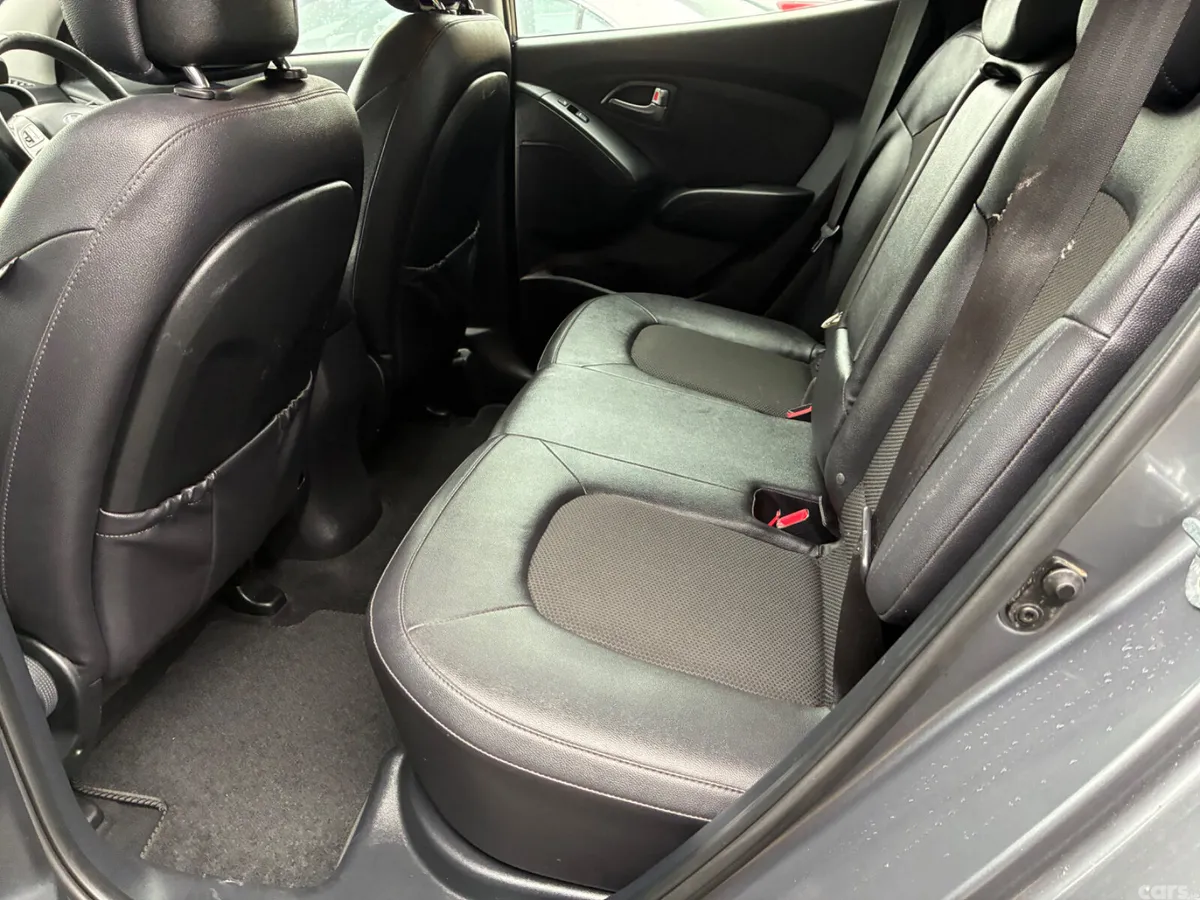 Hyundai ix35 SUV, Diesel, 2015, Grey