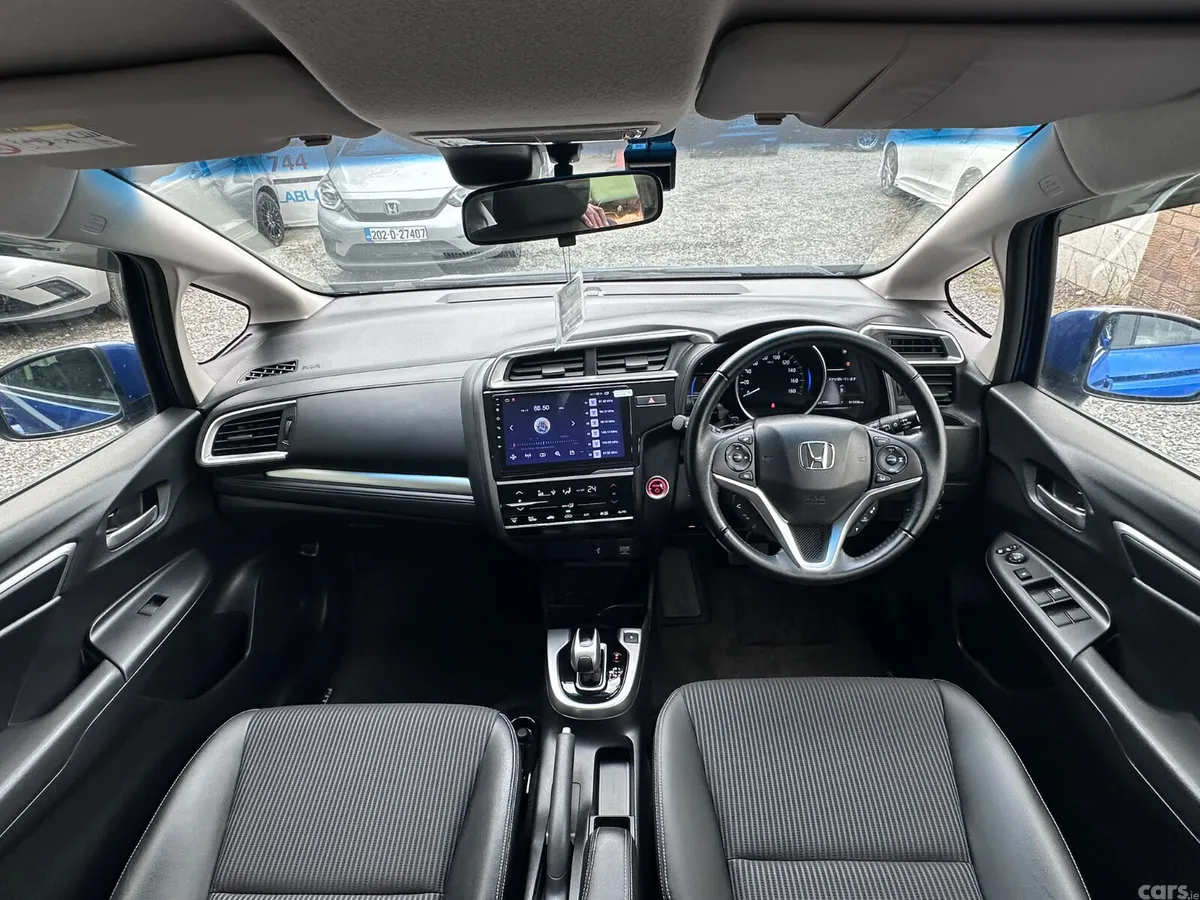 Honda Fit Hatchback, Petrol Hybrid, 2019, Grey