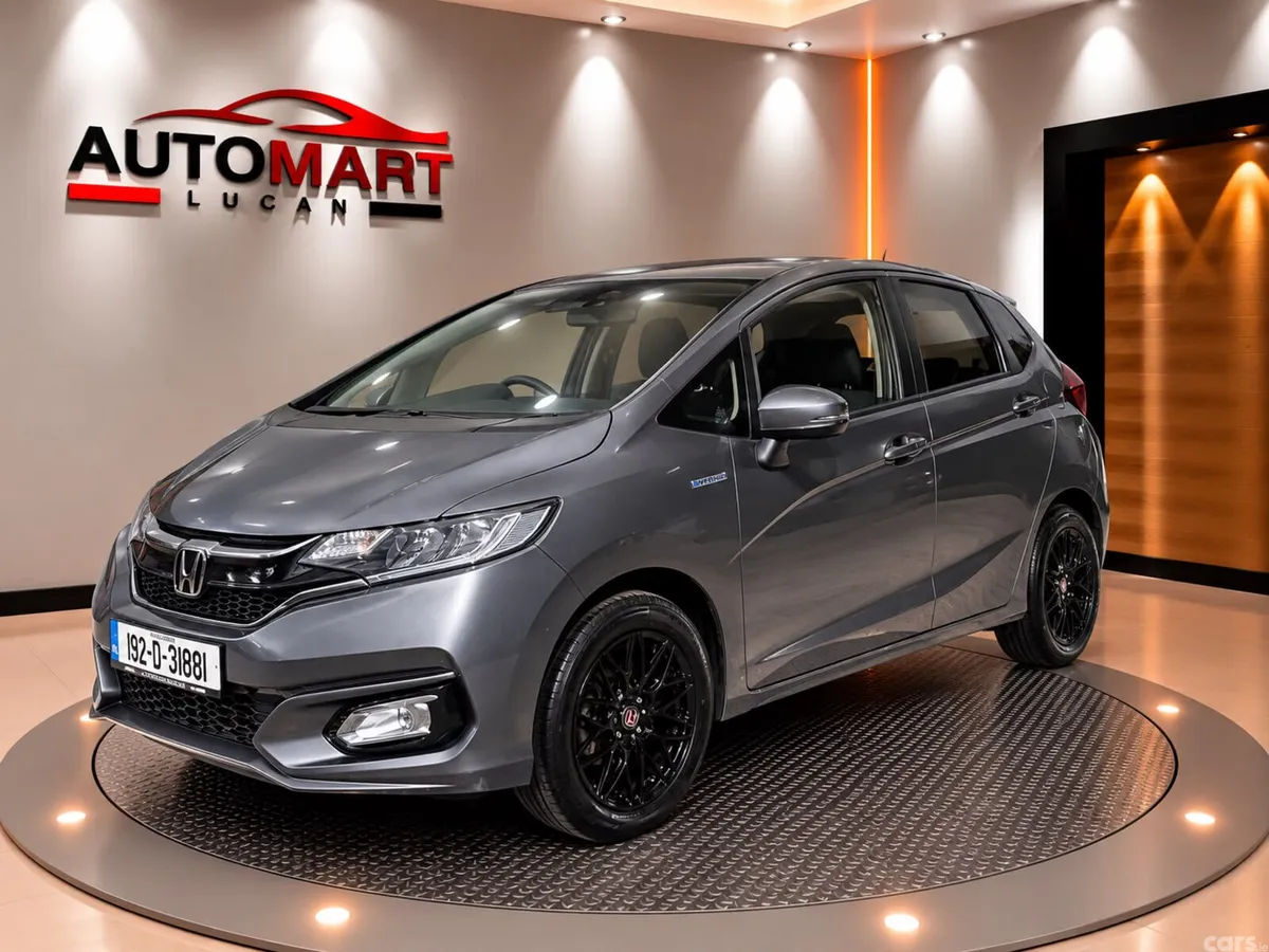Honda Fit Hatchback, Petrol Hybrid, 2019, Grey