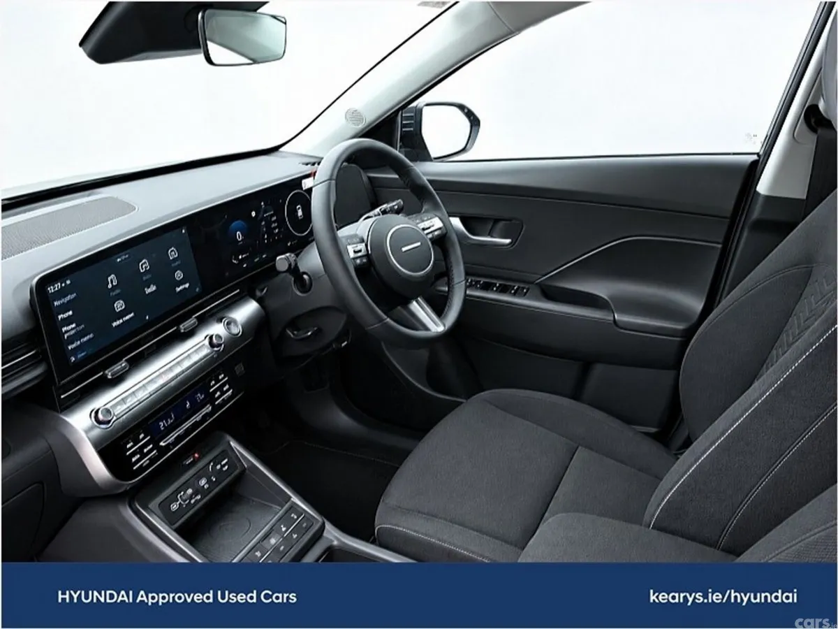 Hyundai KONA SUV, Petrol Hybrid, 2023, Blue