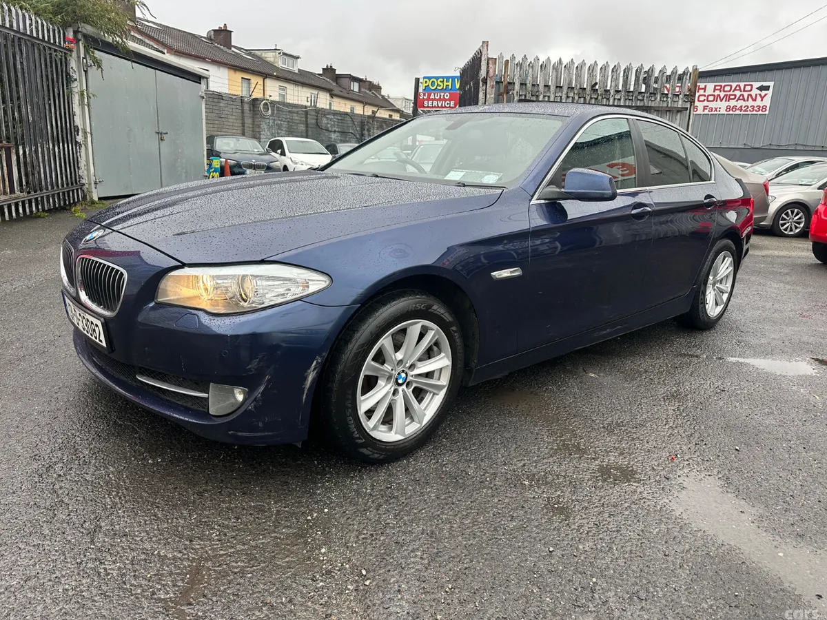 BMW 5-Series Saloon, Diesel, 2013, Blue