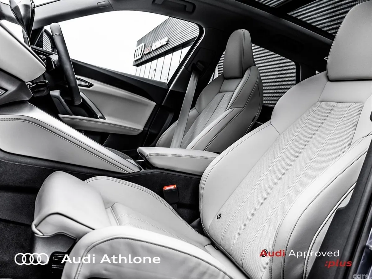 Audi Q5 SUV, Petrol Plug-in Hybrid, 2026, Blue