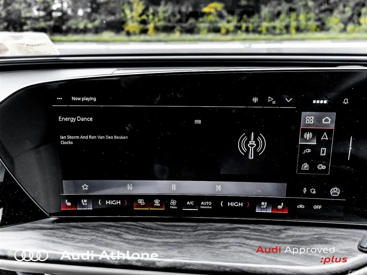 Audi Q5 SUV, Petrol Plug-in Hybrid, 2026, Blue