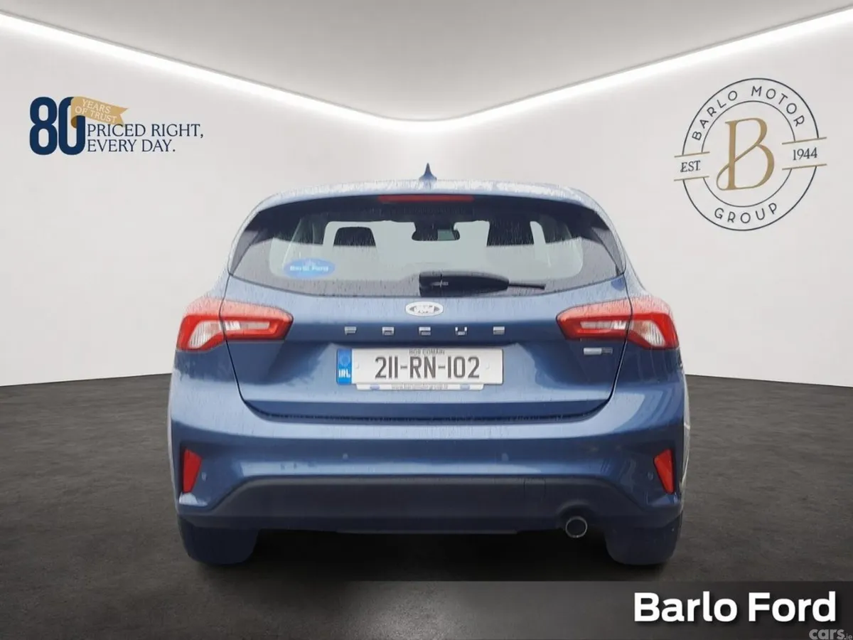 Ford Focus Hatchback, Petrol Hybrid, 2021, Blue