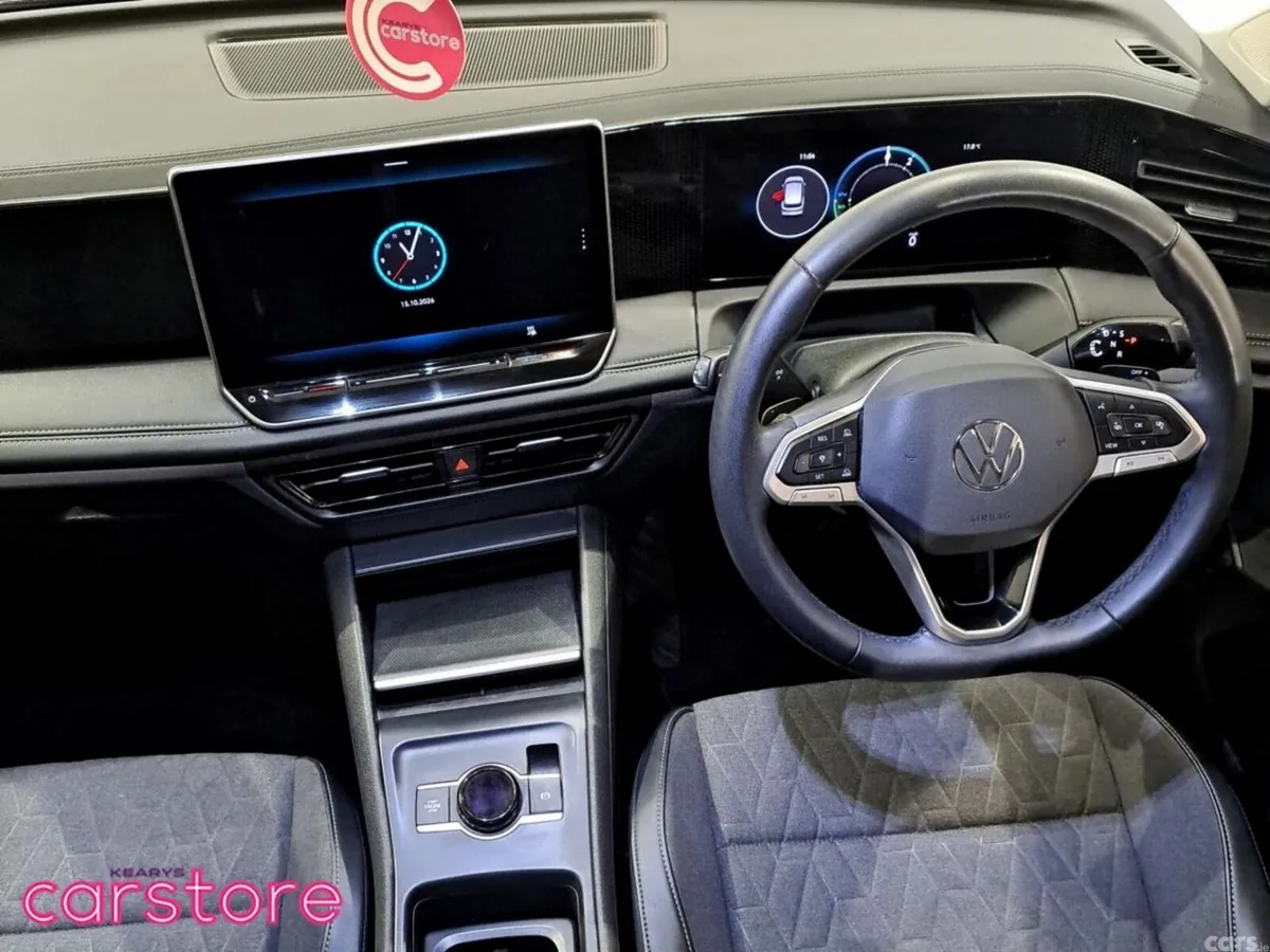 Volkswagen Tiguan SUV, Petrol Hybrid, 2025, Red