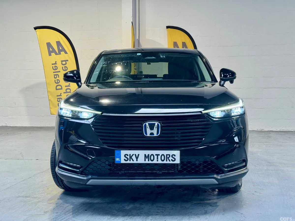 Honda Vezel SUV, Petrol Hybrid, 2023, Black