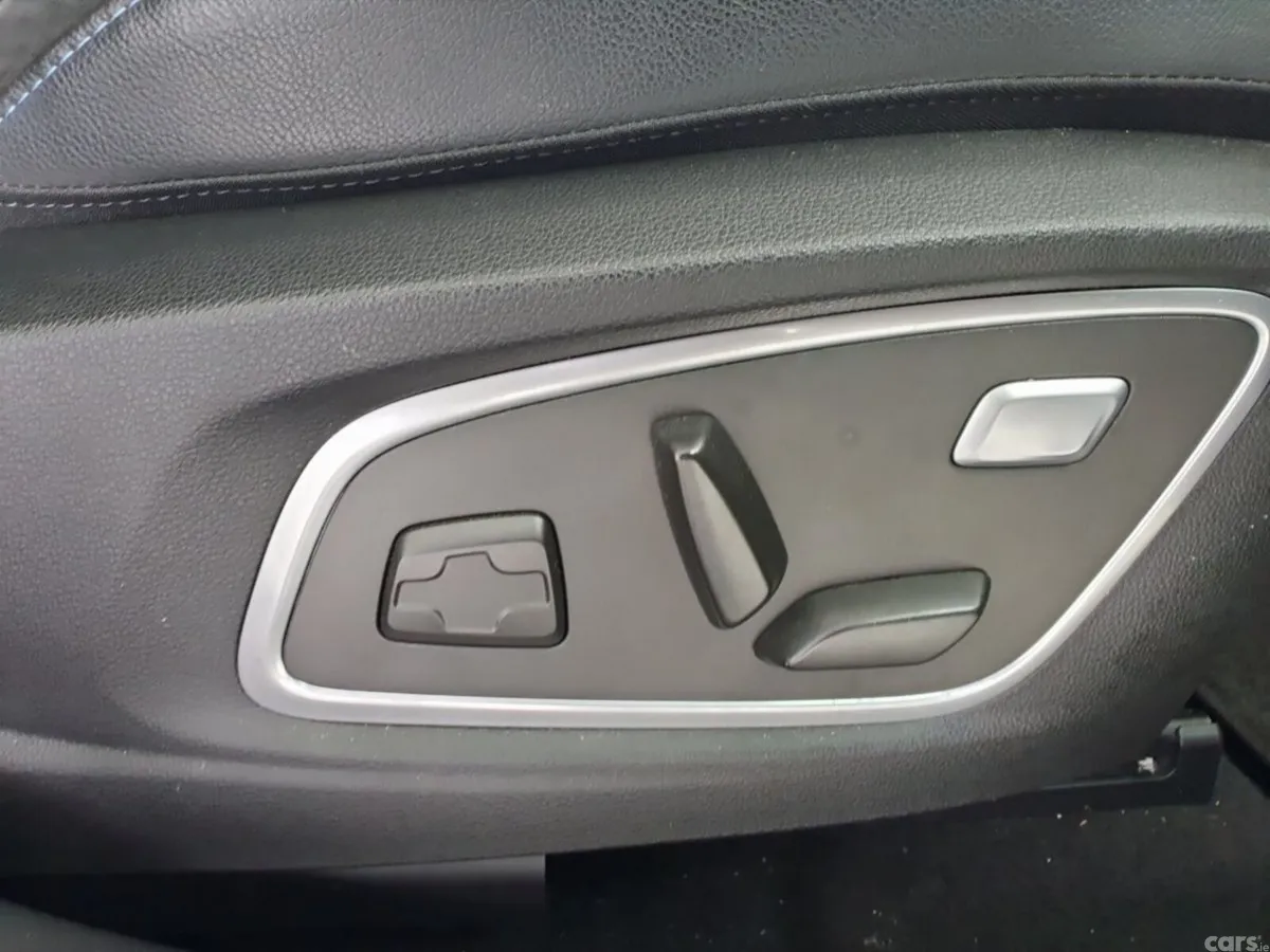 Renault Austral SUV, Petrol, 2024, Blue
