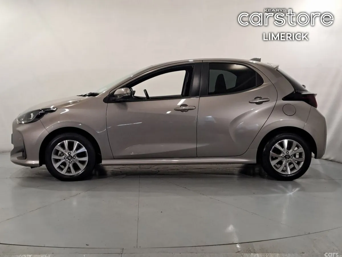 Toyota Yaris Hatchback, Petrol Hybrid, 2021, Grey
