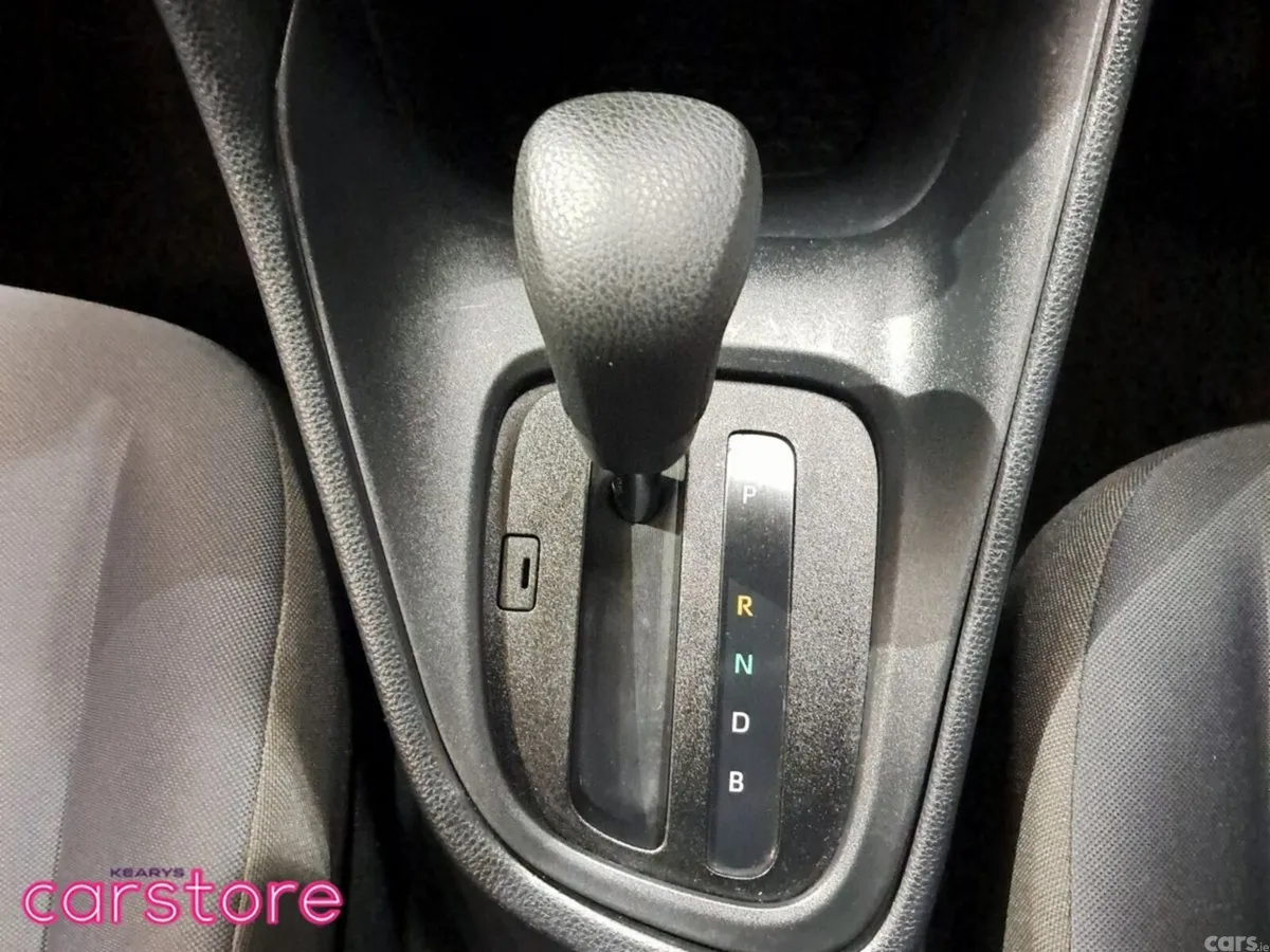 Toyota Yaris Hatchback, Petrol Hybrid, 2021, Grey
