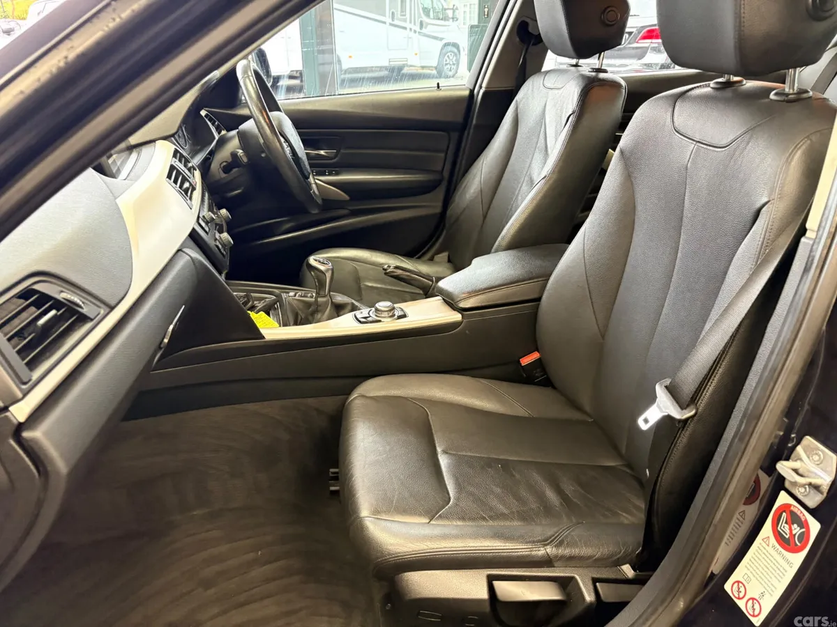 BMW 3-Series Saloon, Diesel, 2014, Blue