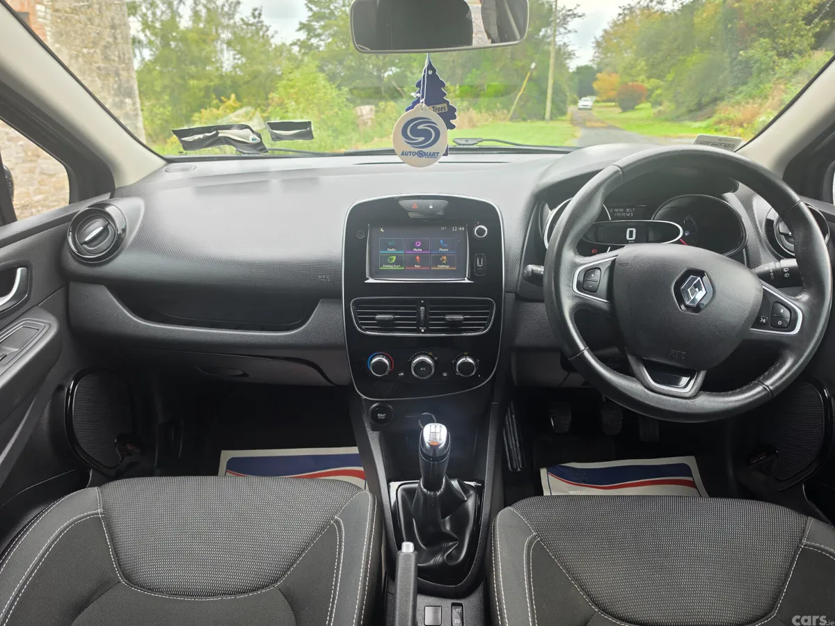 Renault Clio Hatchback, Petrol, 2017, Grey
