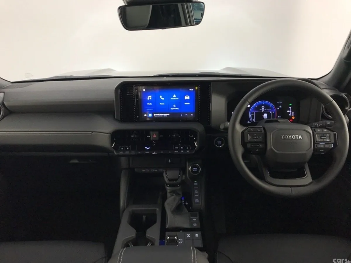 Toyota Land Cruiser SUV, 2027, Black