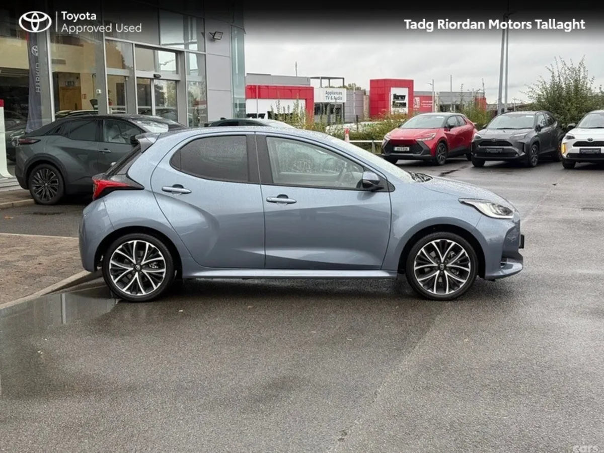Toyota Yaris Hatchback, Petrol Hybrid, 2026, Grey