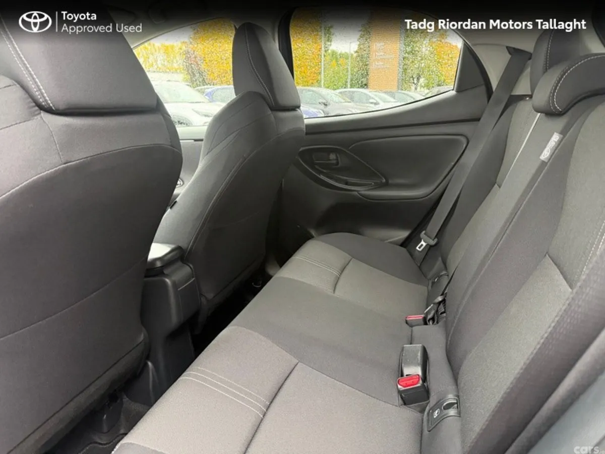 Toyota Yaris Hatchback, Petrol Hybrid, 2026, Grey