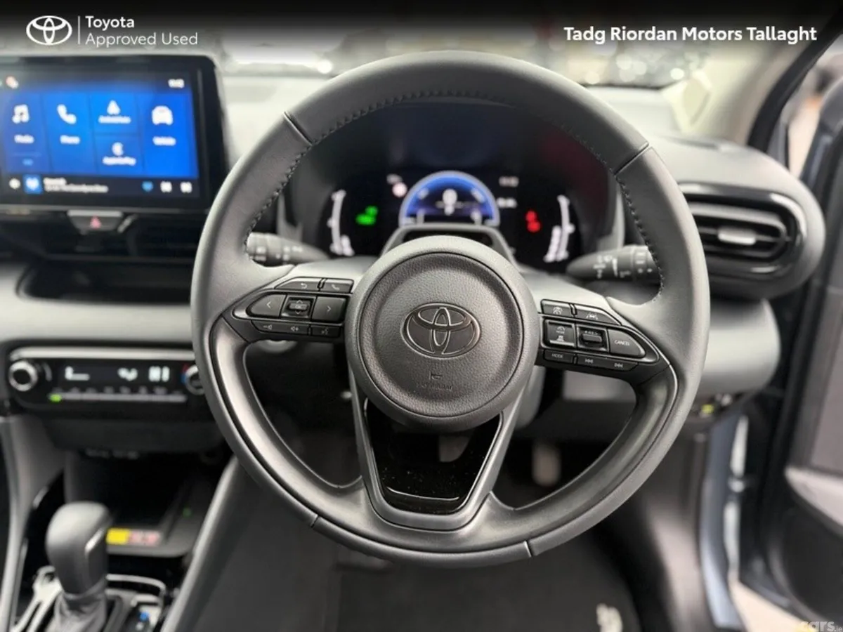 Toyota Yaris Hatchback, Petrol Hybrid, 2026, Grey
