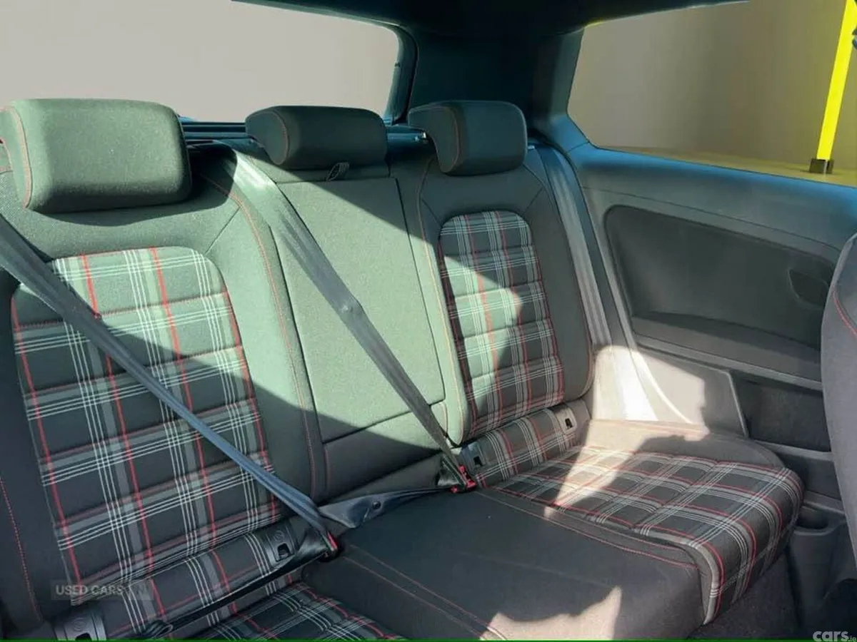 Volkswagen Golf Hatchback, Petrol, 2019, Black