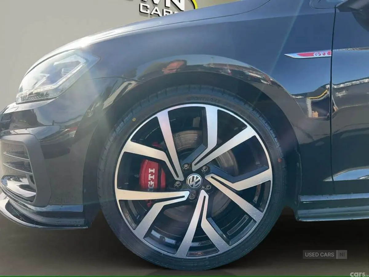 Volkswagen Golf Hatchback, Petrol, 2019, Black