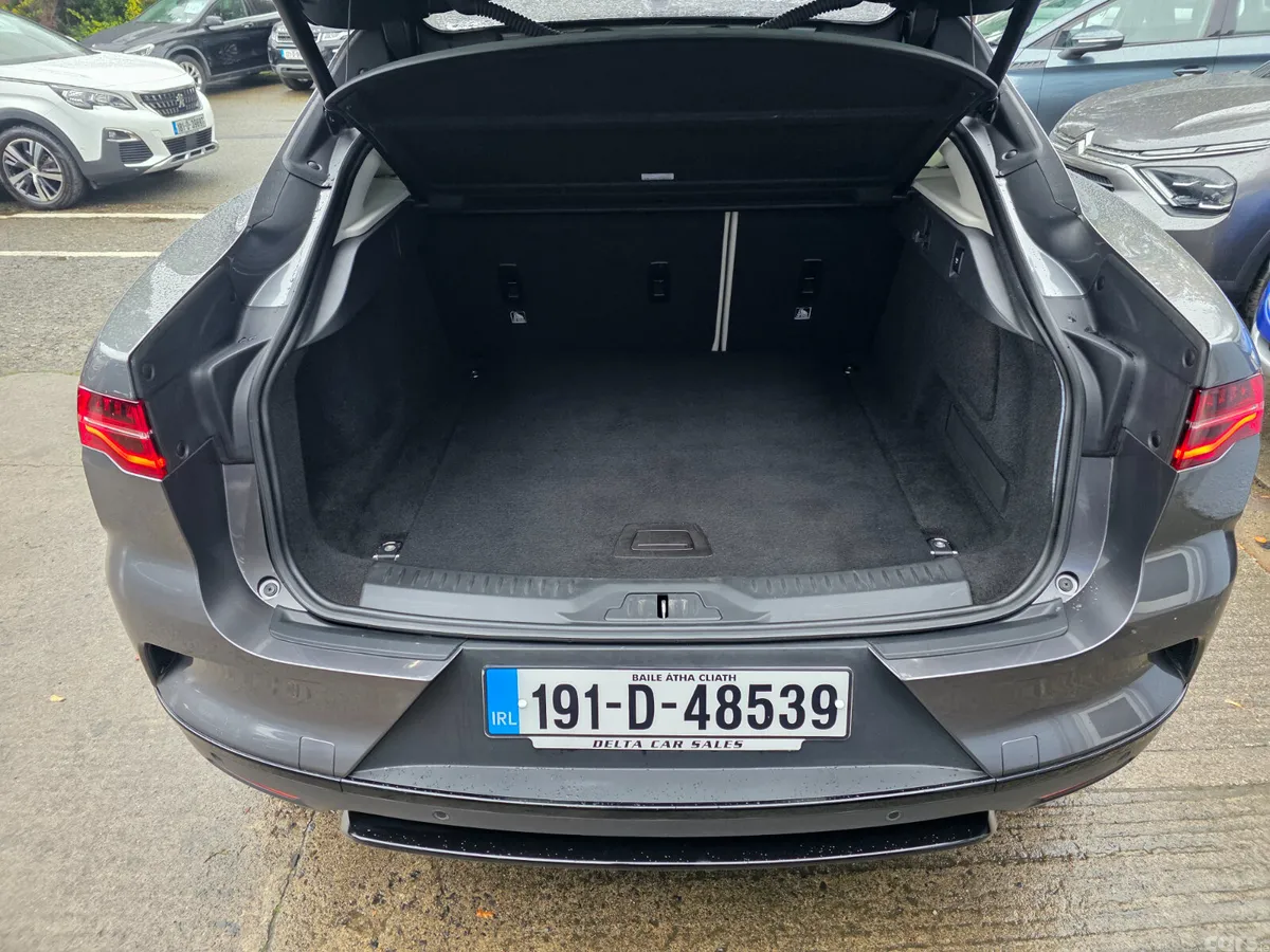 Jaguar I-Pace Hatchback, Electric, 2019, Grey