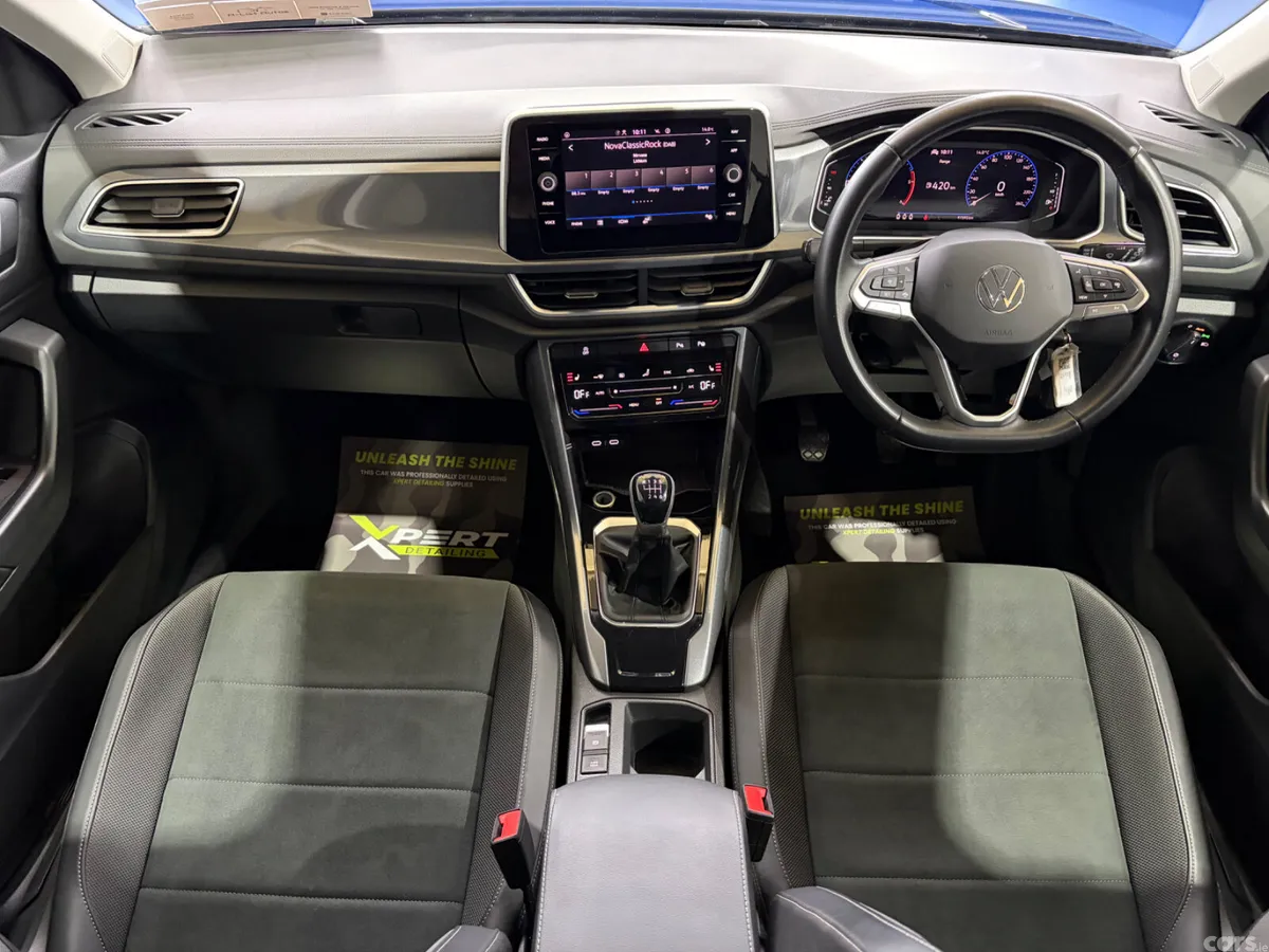Volkswagen T-Roc SUV, Diesel, 2023, Black