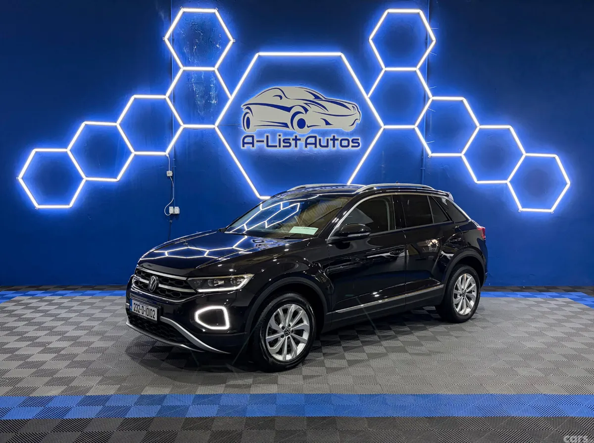 Volkswagen T-Roc SUV, Diesel, 2023, Black